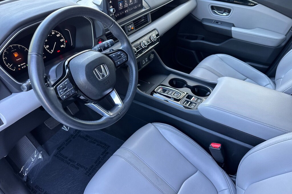 Used 2025 Honda Pilot EX-L+ SUV