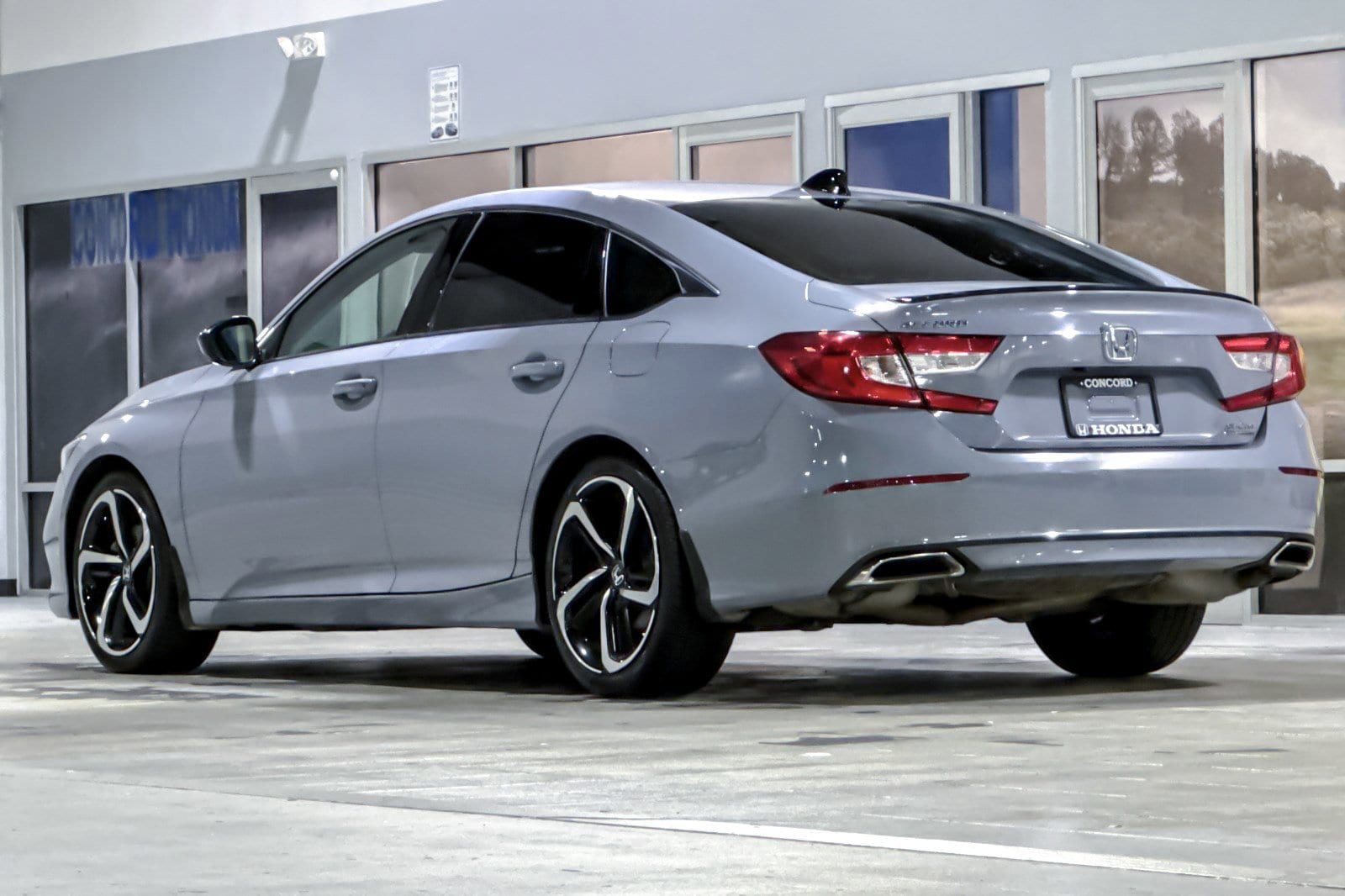 2021 Honda Accord Sport SE 1.5T photo 2