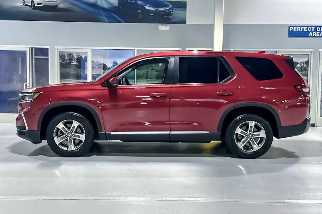 Used 2023 Honda Pilot EX-L 7 Passenger SUV