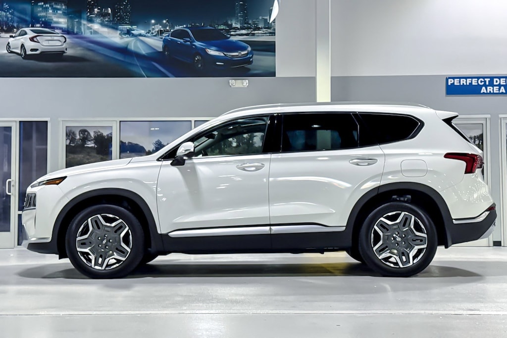 Used 2023 Hyundai Santa Fe Limited SUV