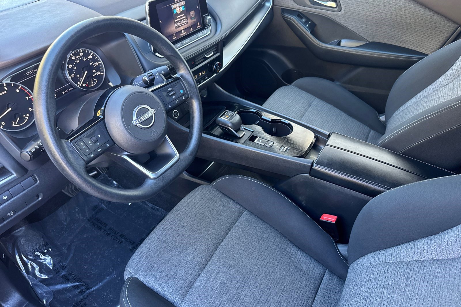 2023 Nissan Rogue SV photo 3