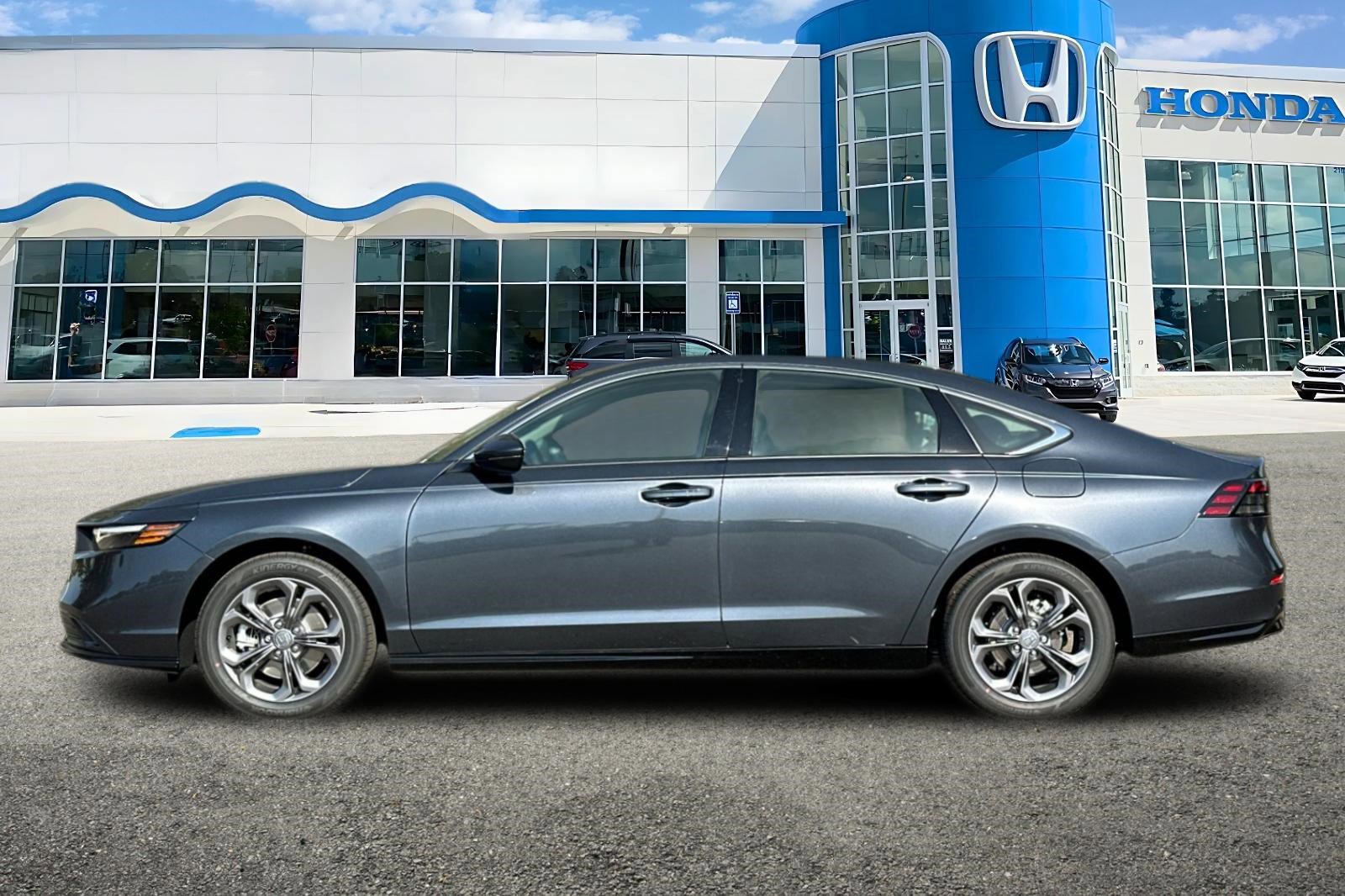 2025 Honda Accord Hybrid EX-L photo 2