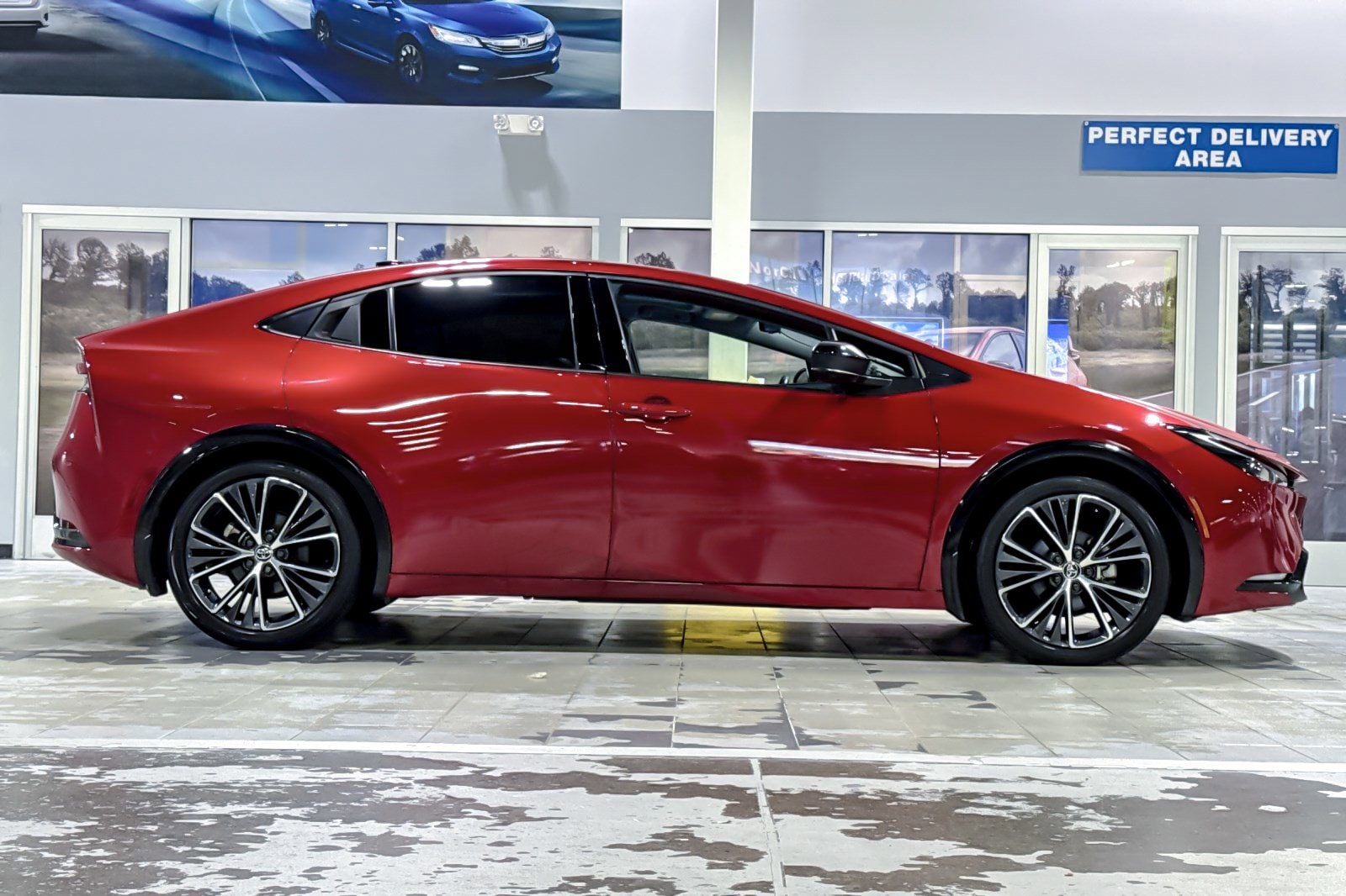 2024 Toyota Prius Limited photo 6