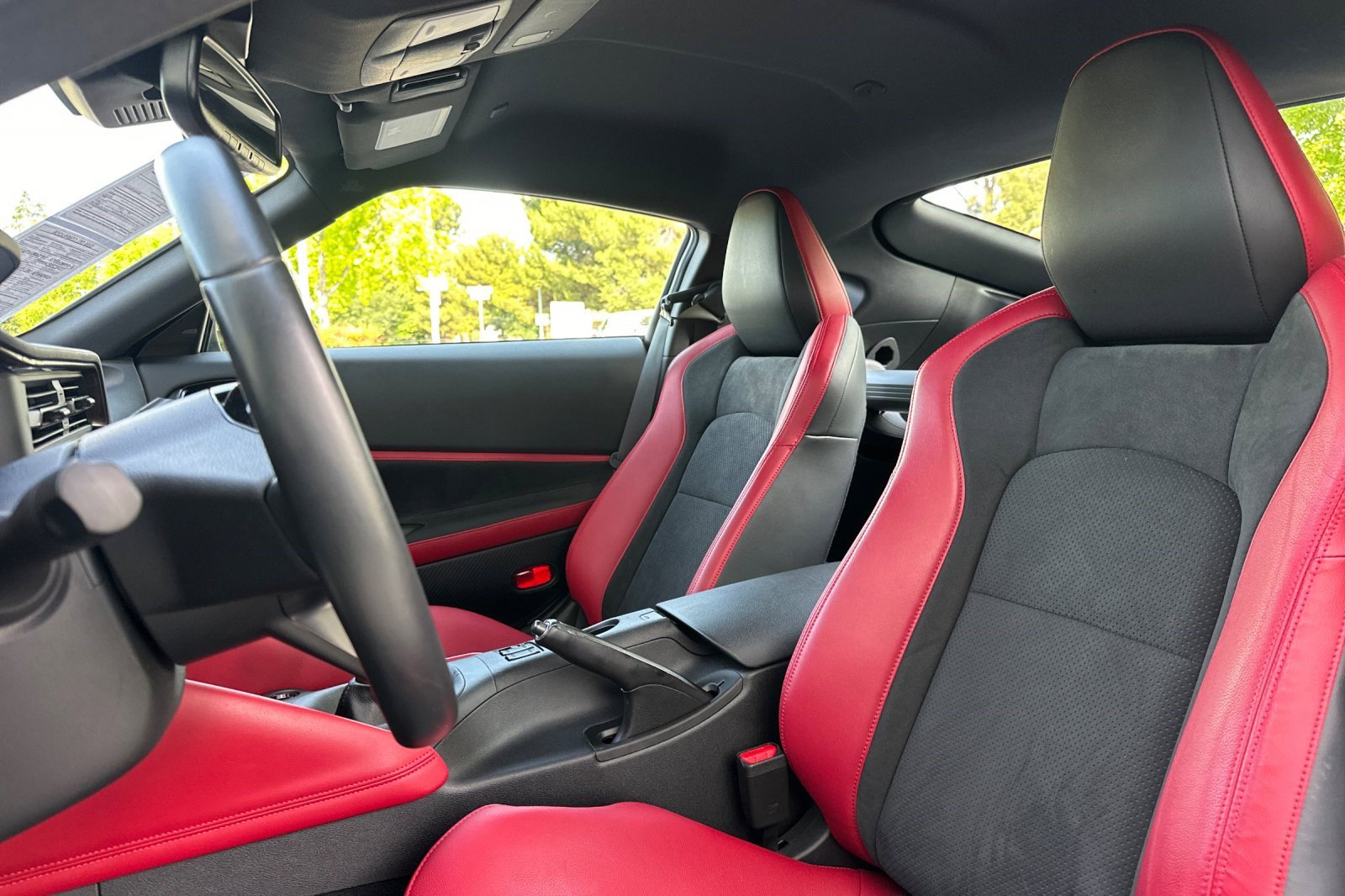 2024 Nissan Z Performance photo 4