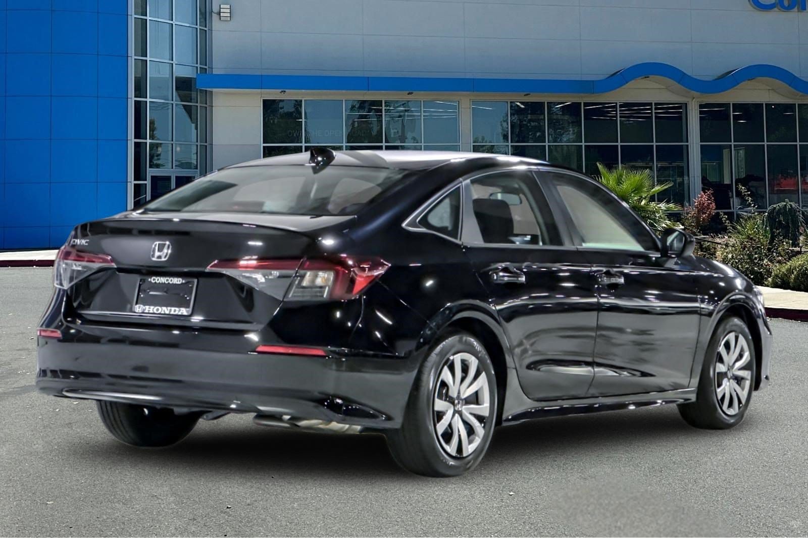 Civic LX Sedan