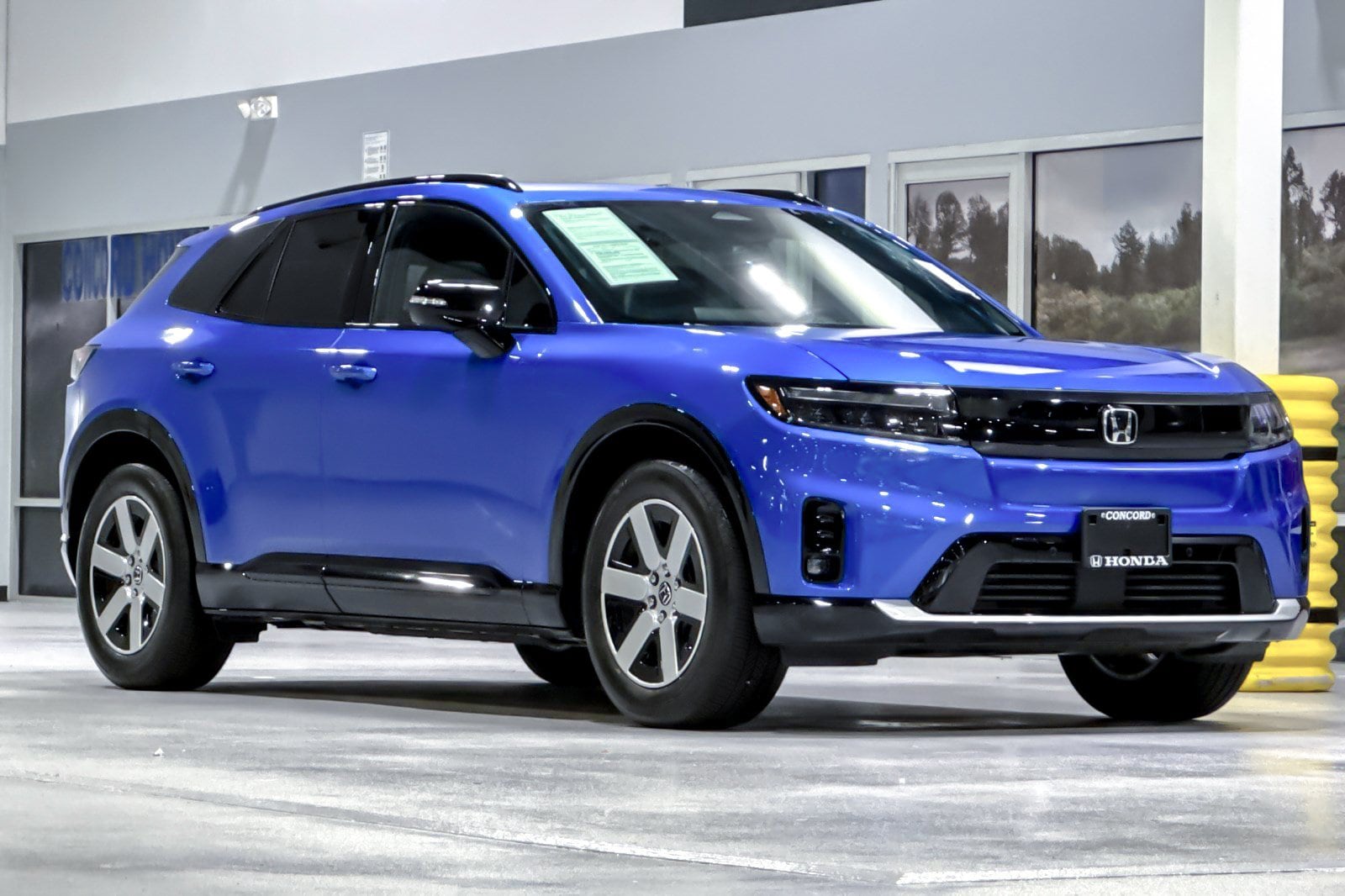 Prologue Touring SUV