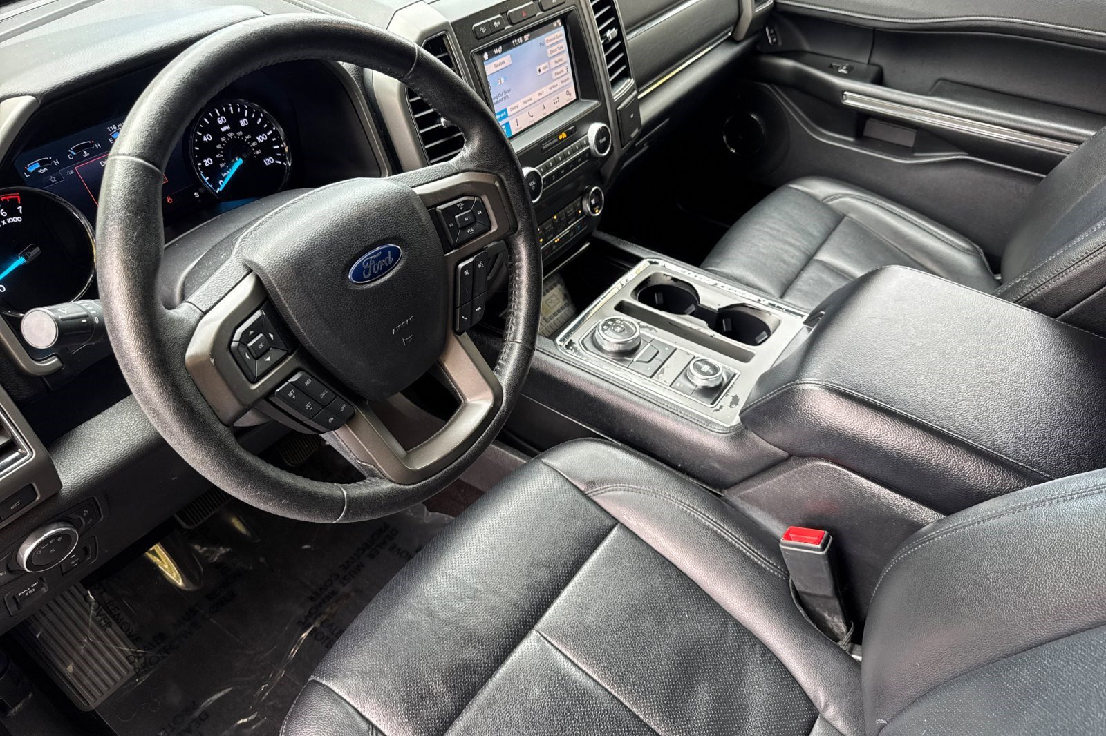 2019 Ford Expedition XLT photo 4