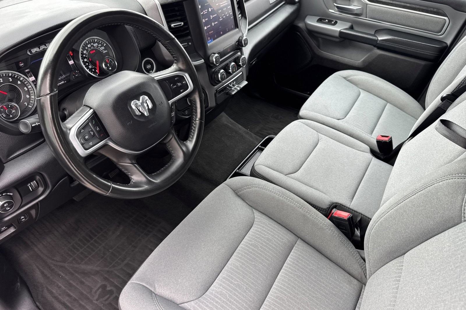 2022 Ram 1500 Big Horn photo 4