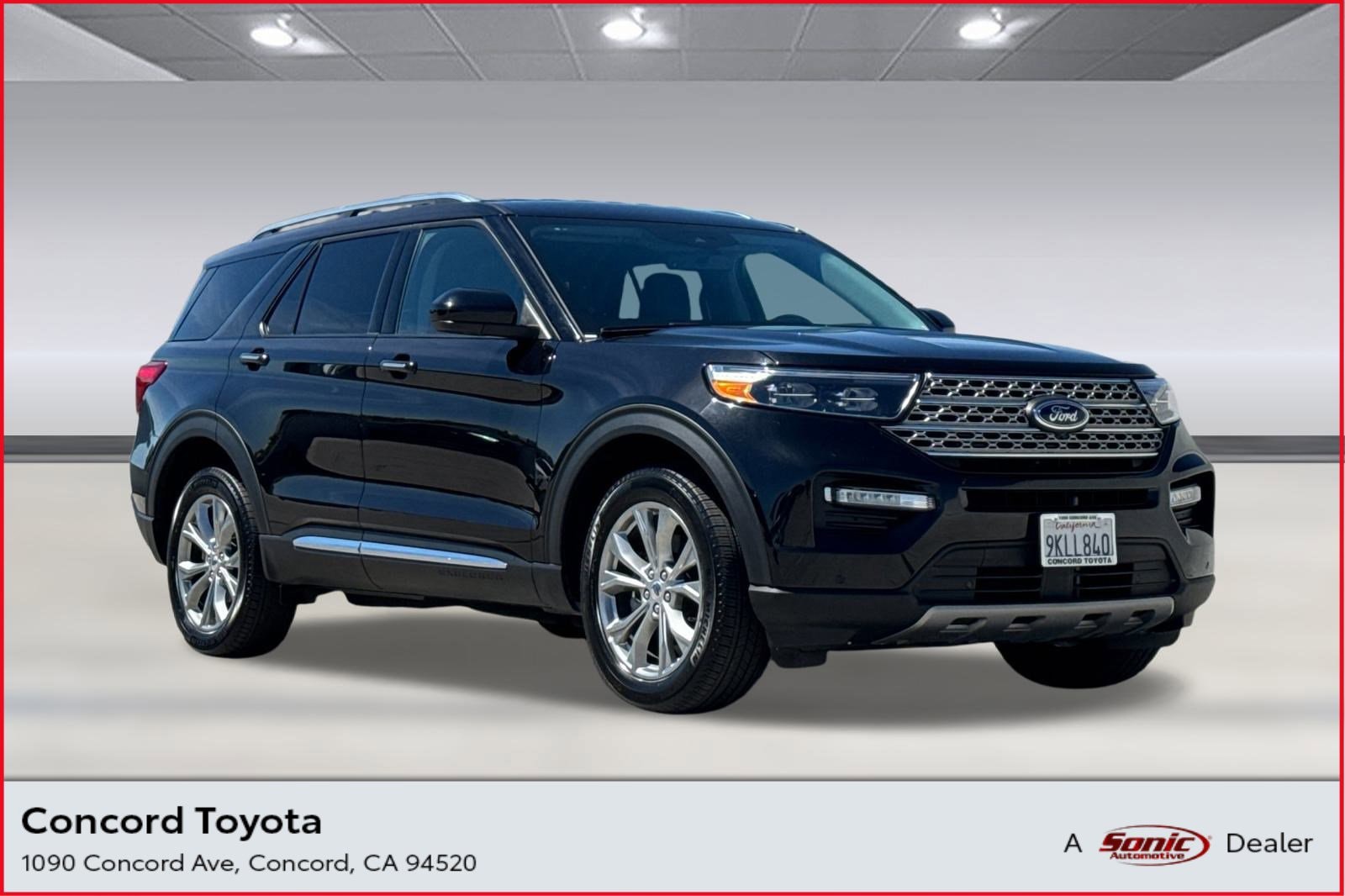 2024 Ford Explorer Limited's photo