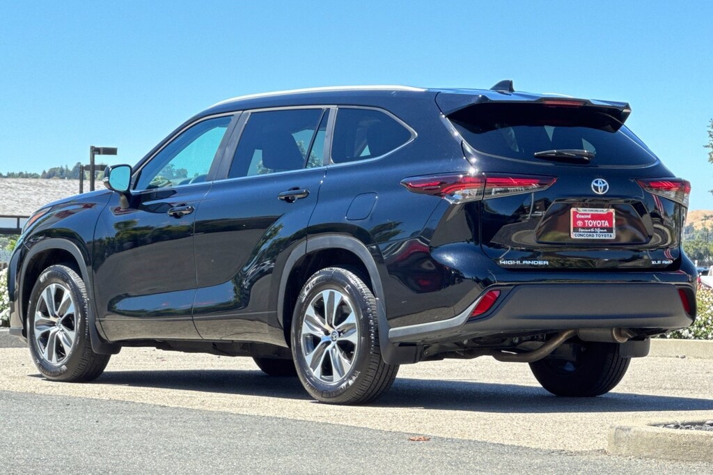 Used 2026 Toyota Highlander Limited SUV