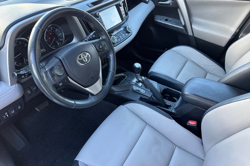 Used 2017 Toyota RAV4 Platinum SUV