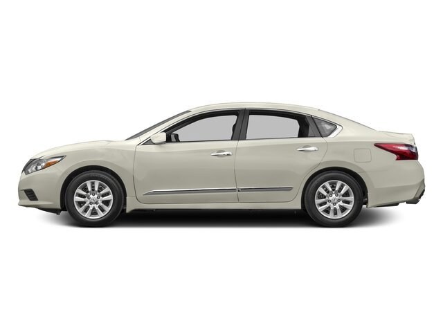 2016 Nissan Altima 2.5 photo 3