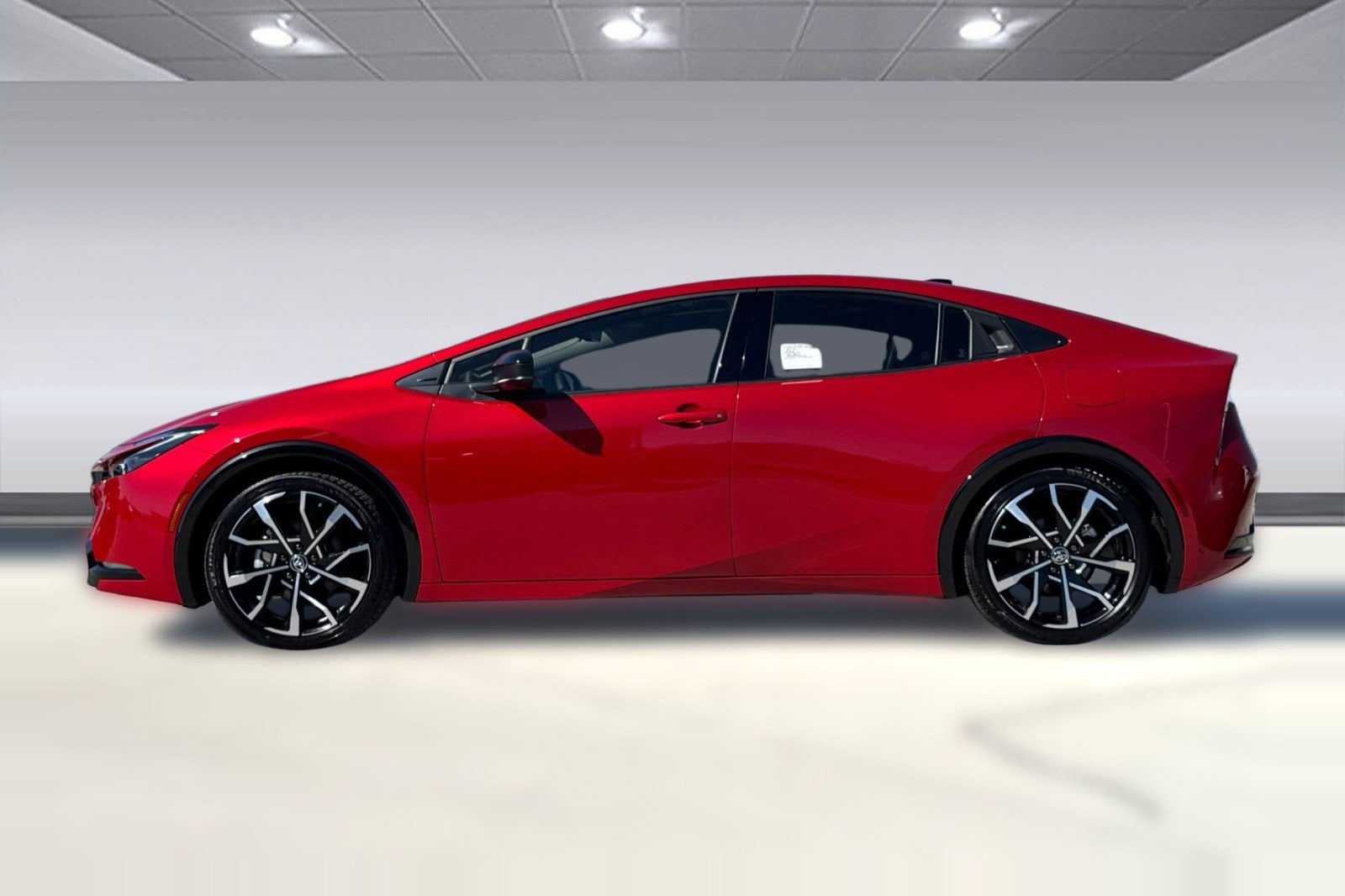 2025 Toyota Prius Plug-in Hybrid XSE Premium photo 5