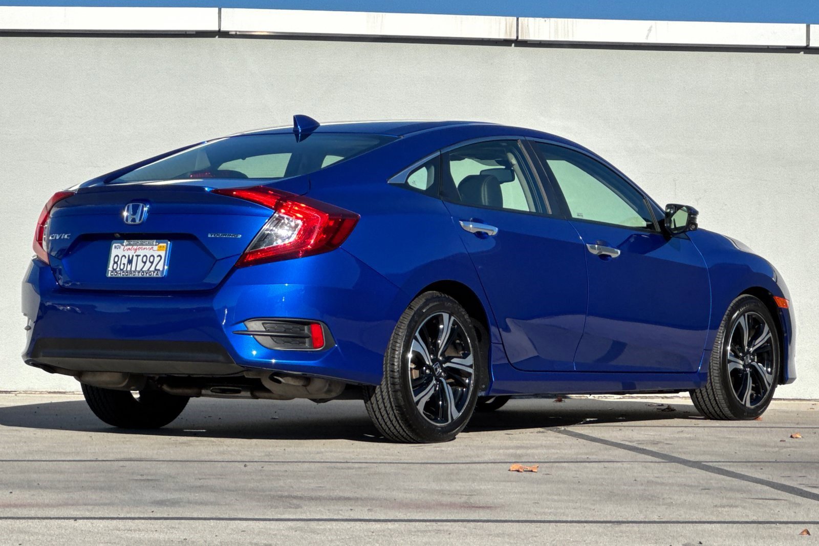 2018 Honda Civic Touring photo 3