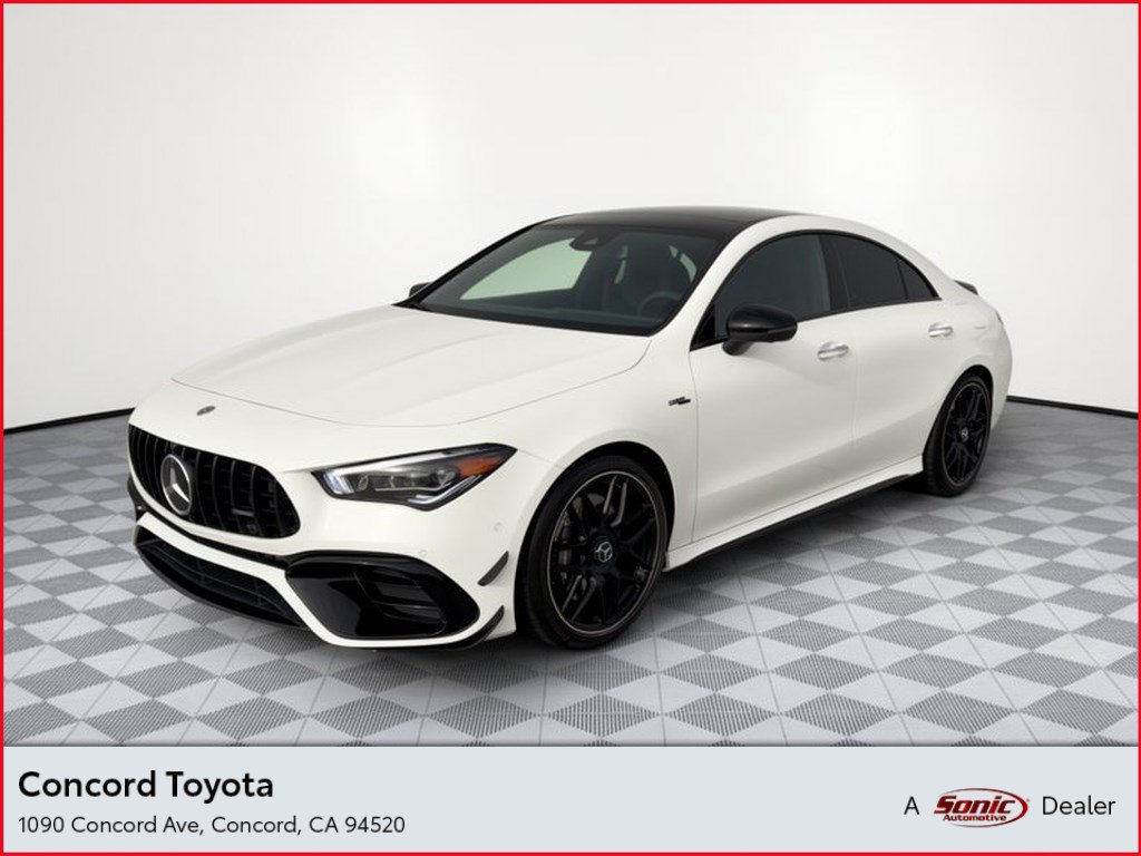  Mercedes-Benz AMG CLA 45