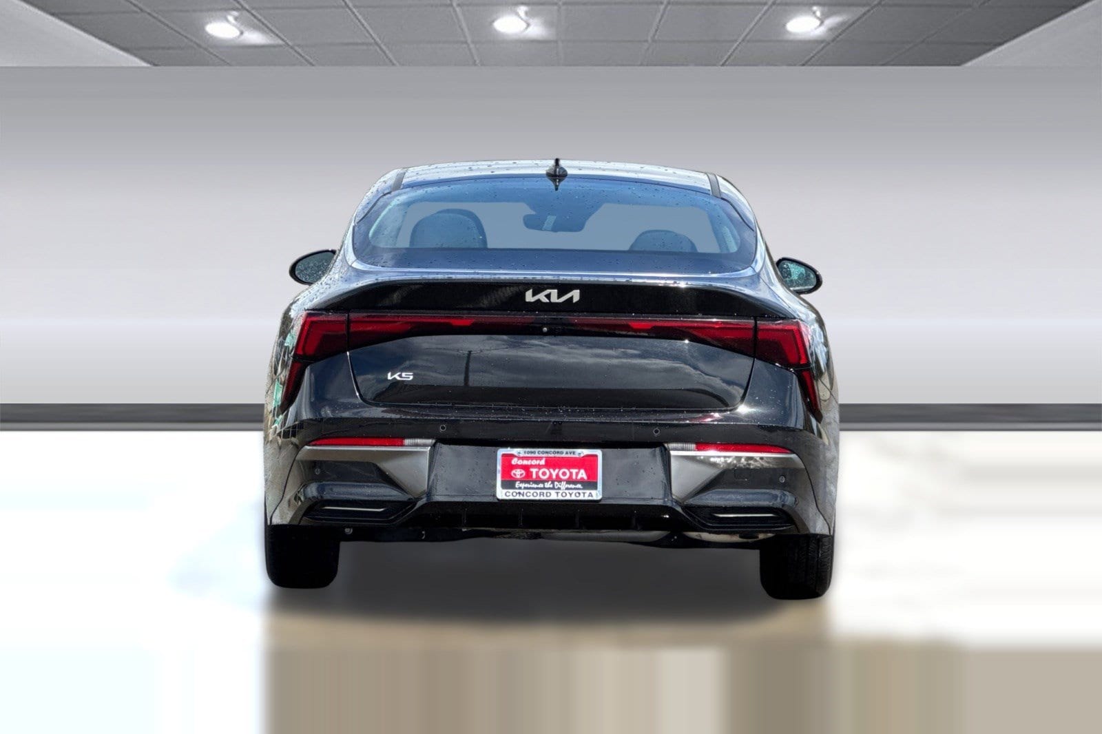 2025 Kia K5 LXS photo 3