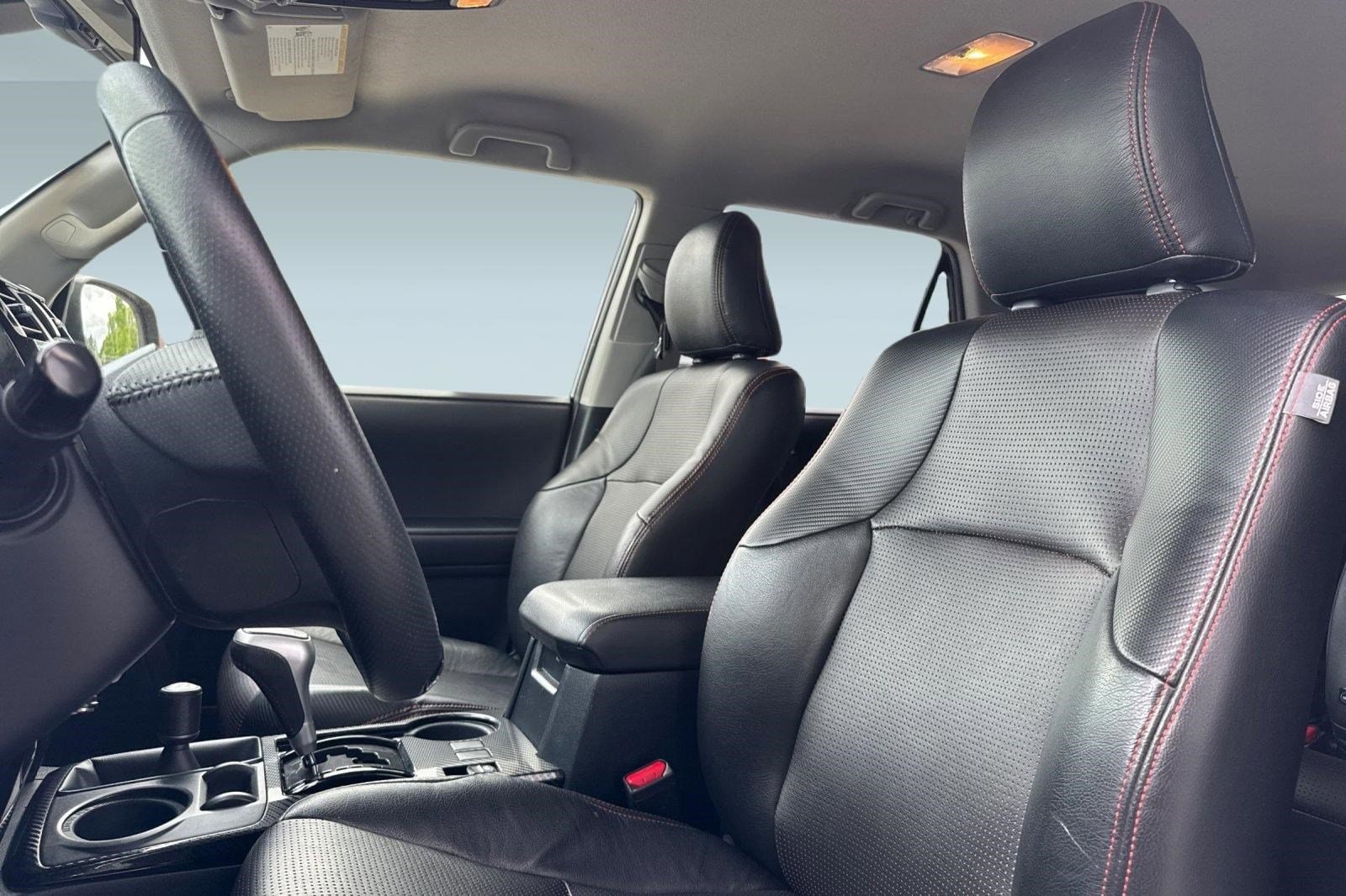 2020 Toyota 4Runner TRD Off Road Premium photo 4