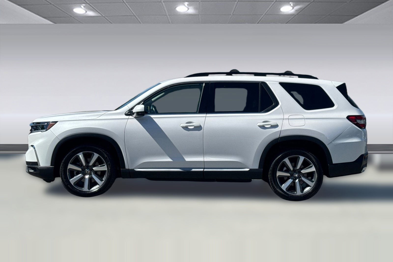 2023 Honda Pilot Touring photo 6