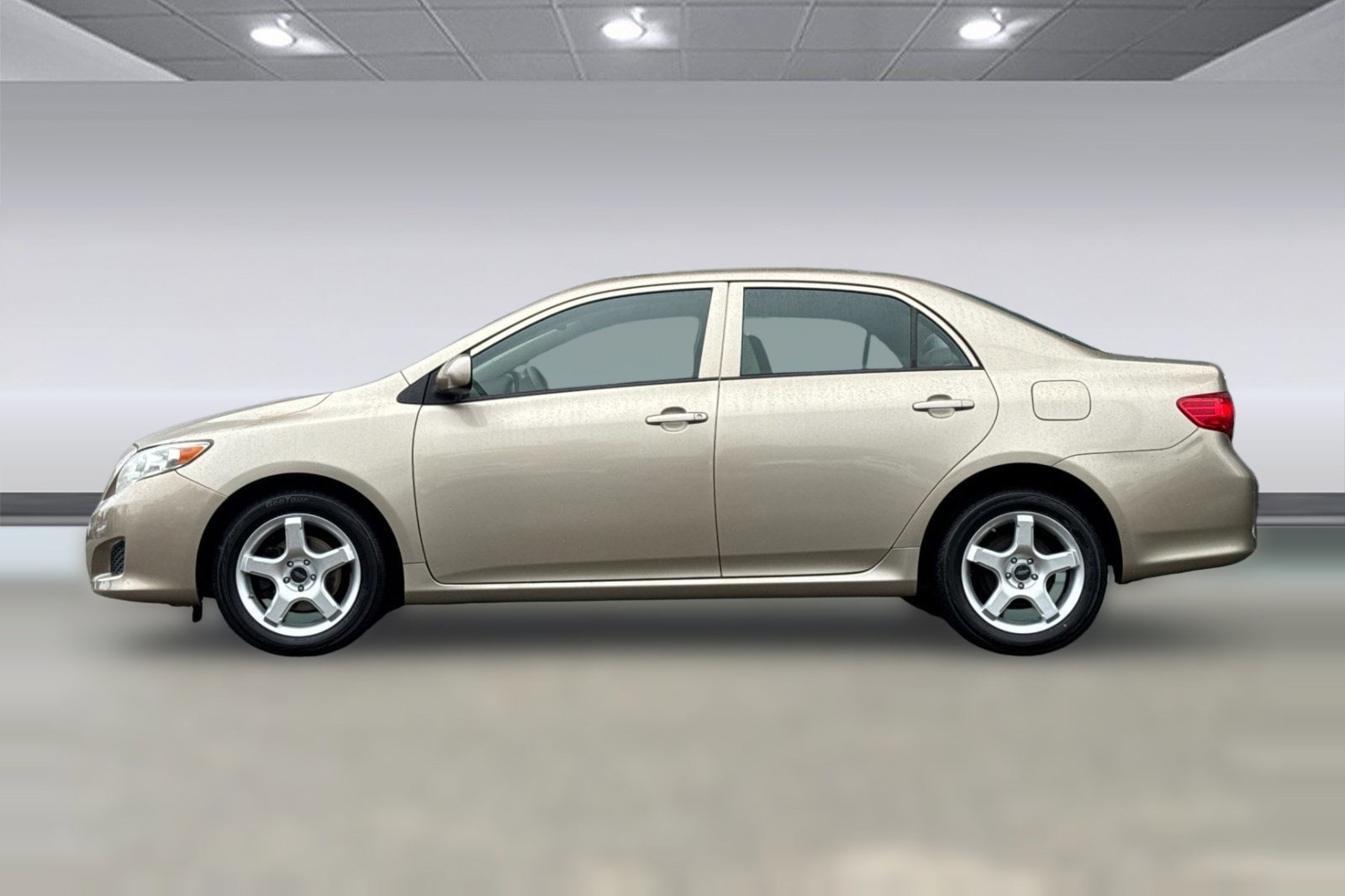 2009 Toyota Corolla LE photo 5