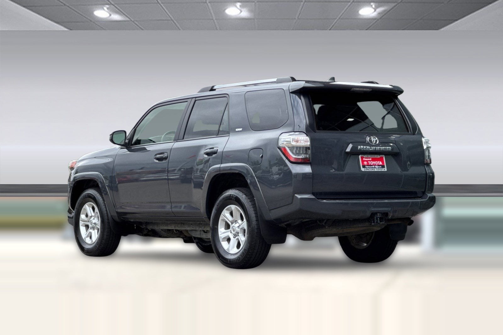 2024 Toyota 4Runner SR5 photo 6