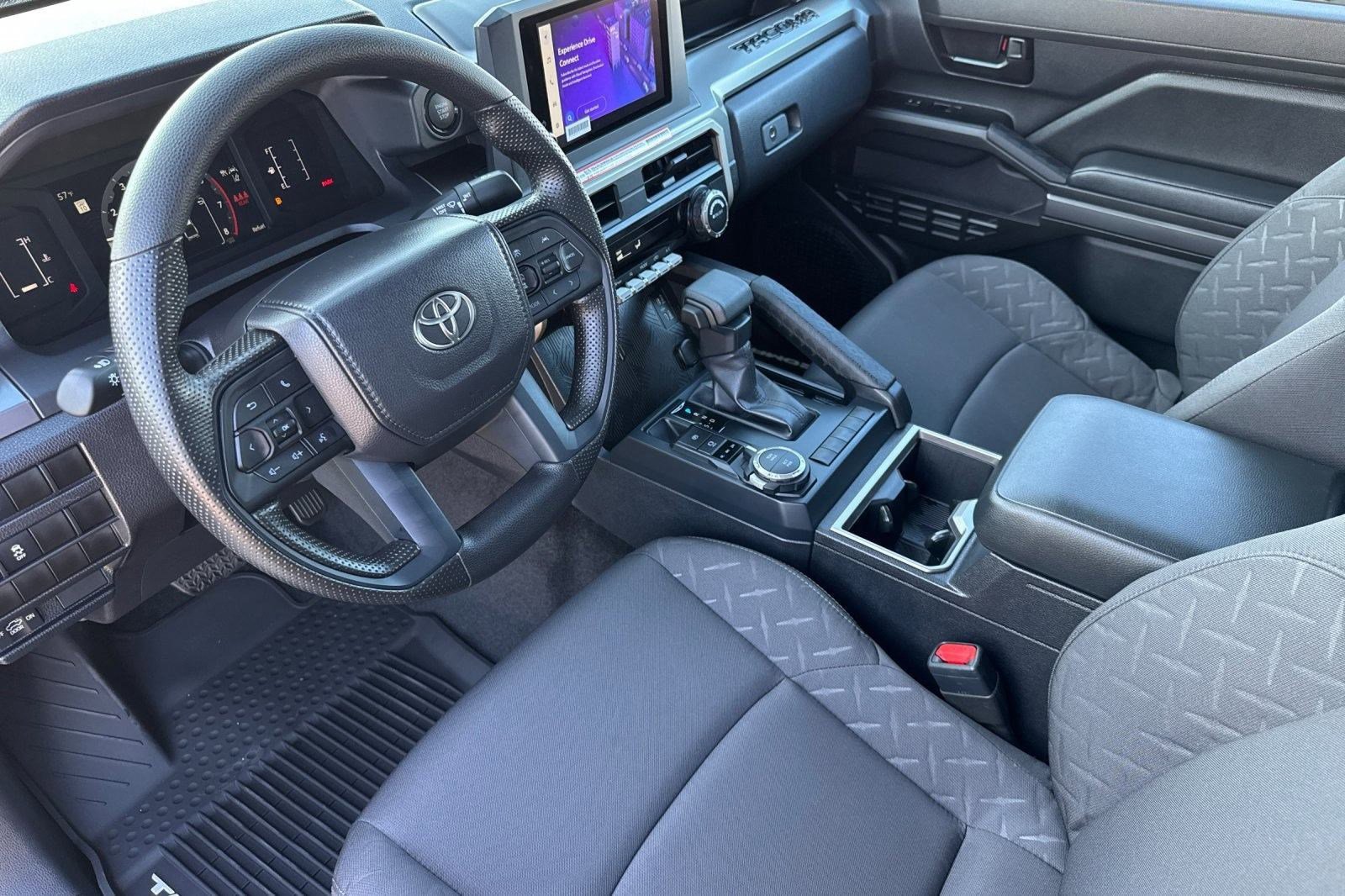 2026 Toyota Tacoma SR5 4x4 Double Cab photo 4