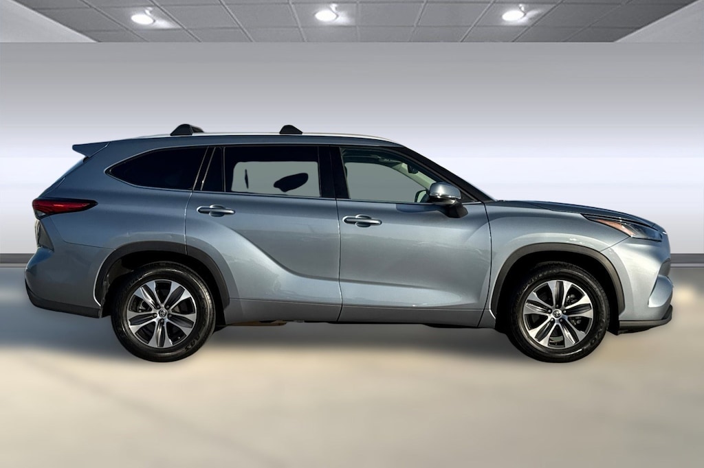 Certified 2022 Toyota Highlander XLE SUV