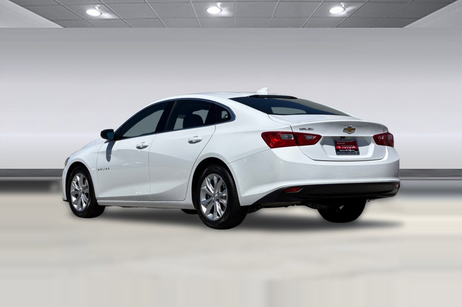 2023 Chevrolet Malibu LT photo 6