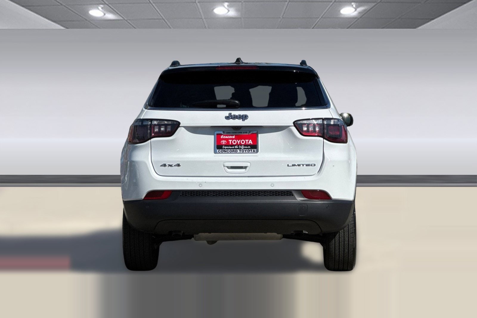 2025 Jeep Compass Limited photo 3