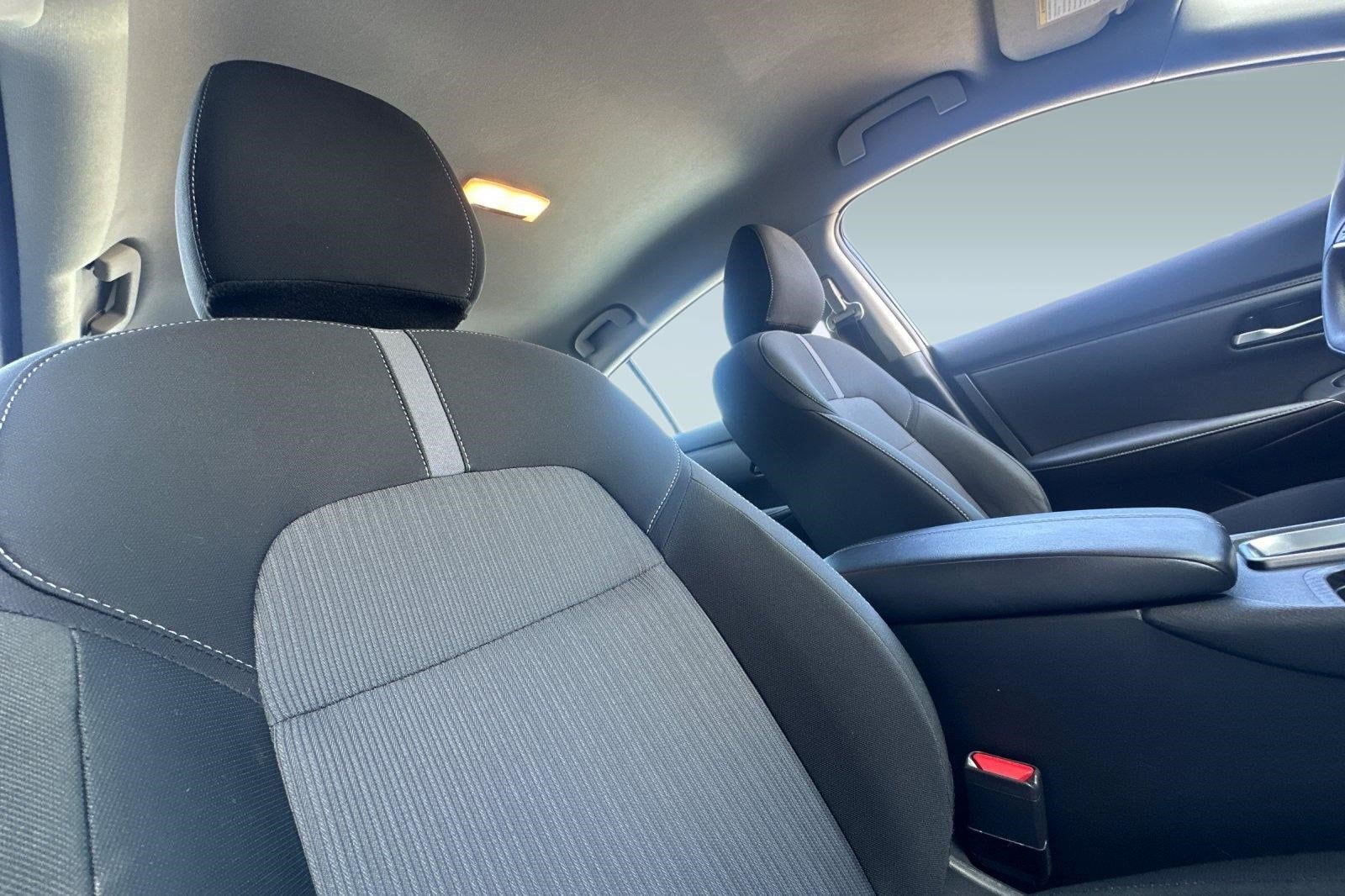 2025 Nissan Sentra SV - Photo 32