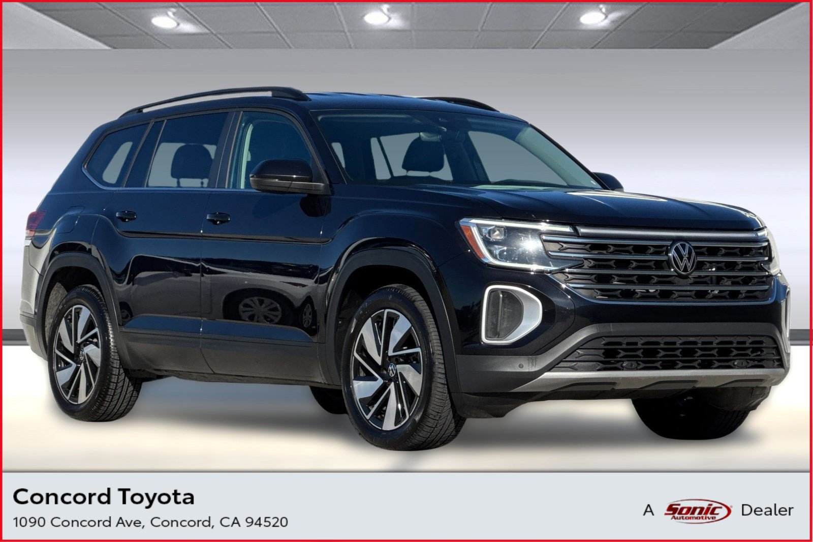 2024 Volkswagen Atlas SE Technology photo 2