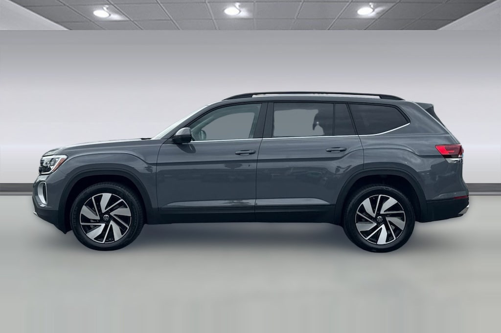 Used 2026 Volkswagen Atlas 2.0T SE w/Technology SUV