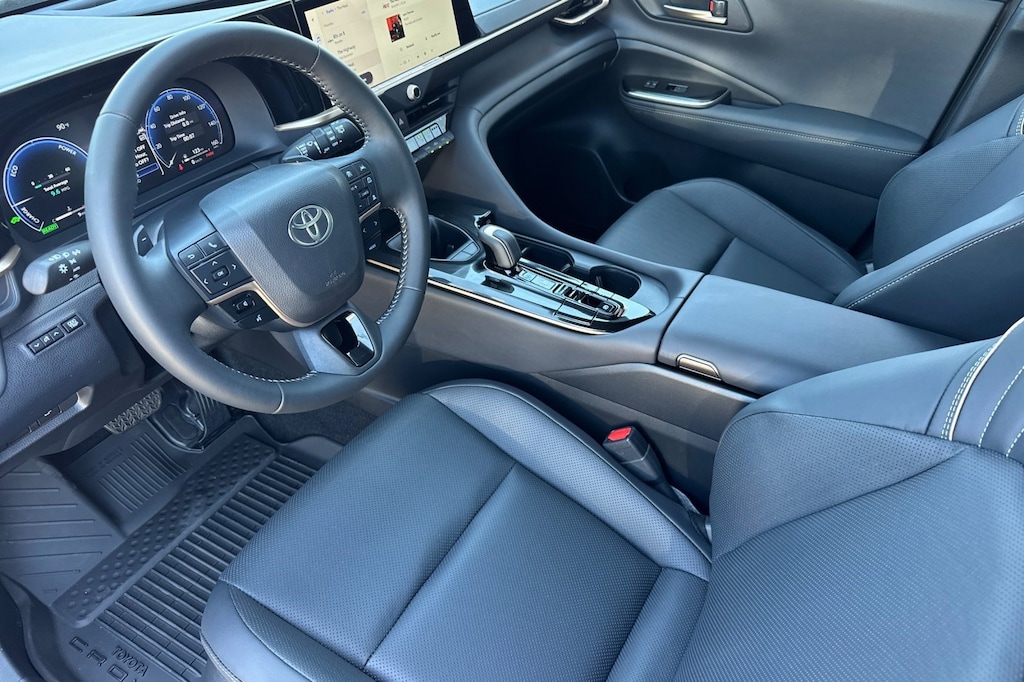 New 2026 Toyota Crown Signia XLE XLE