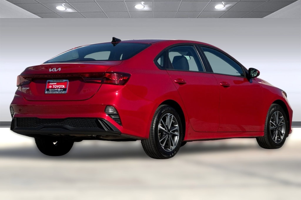 Used 2024 Kia Forte LXS Sedan