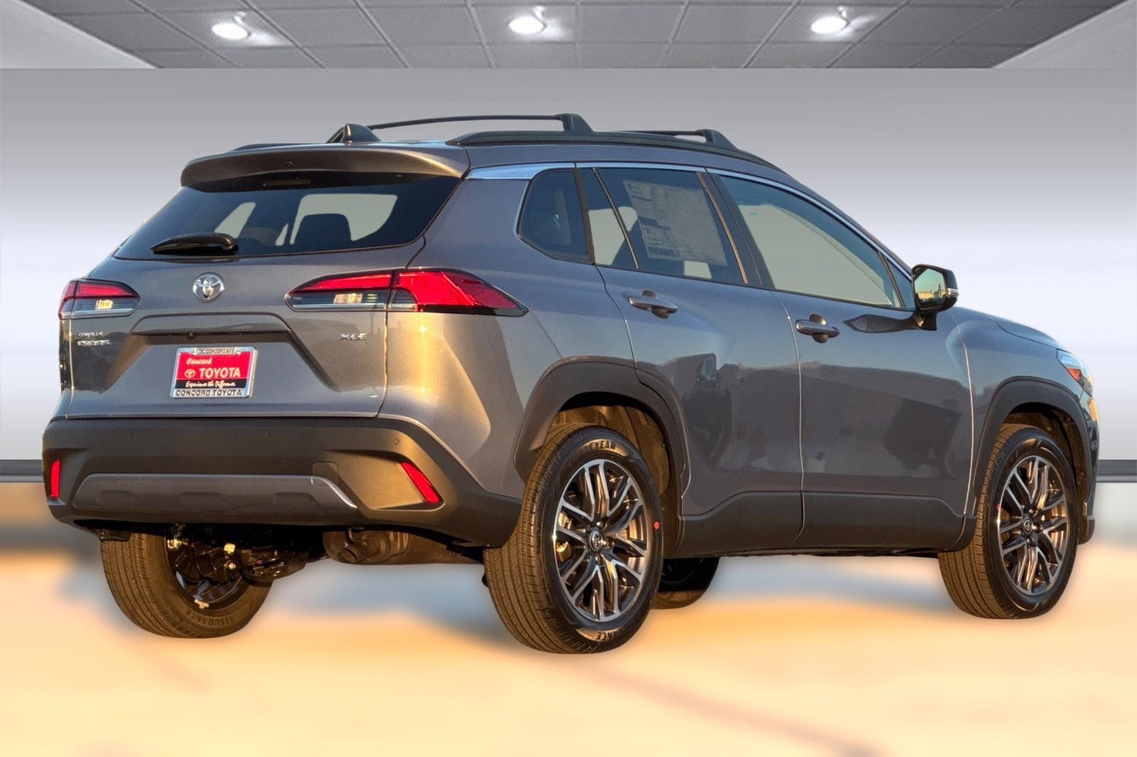 2026 Toyota Corolla Cross XLE photo 3