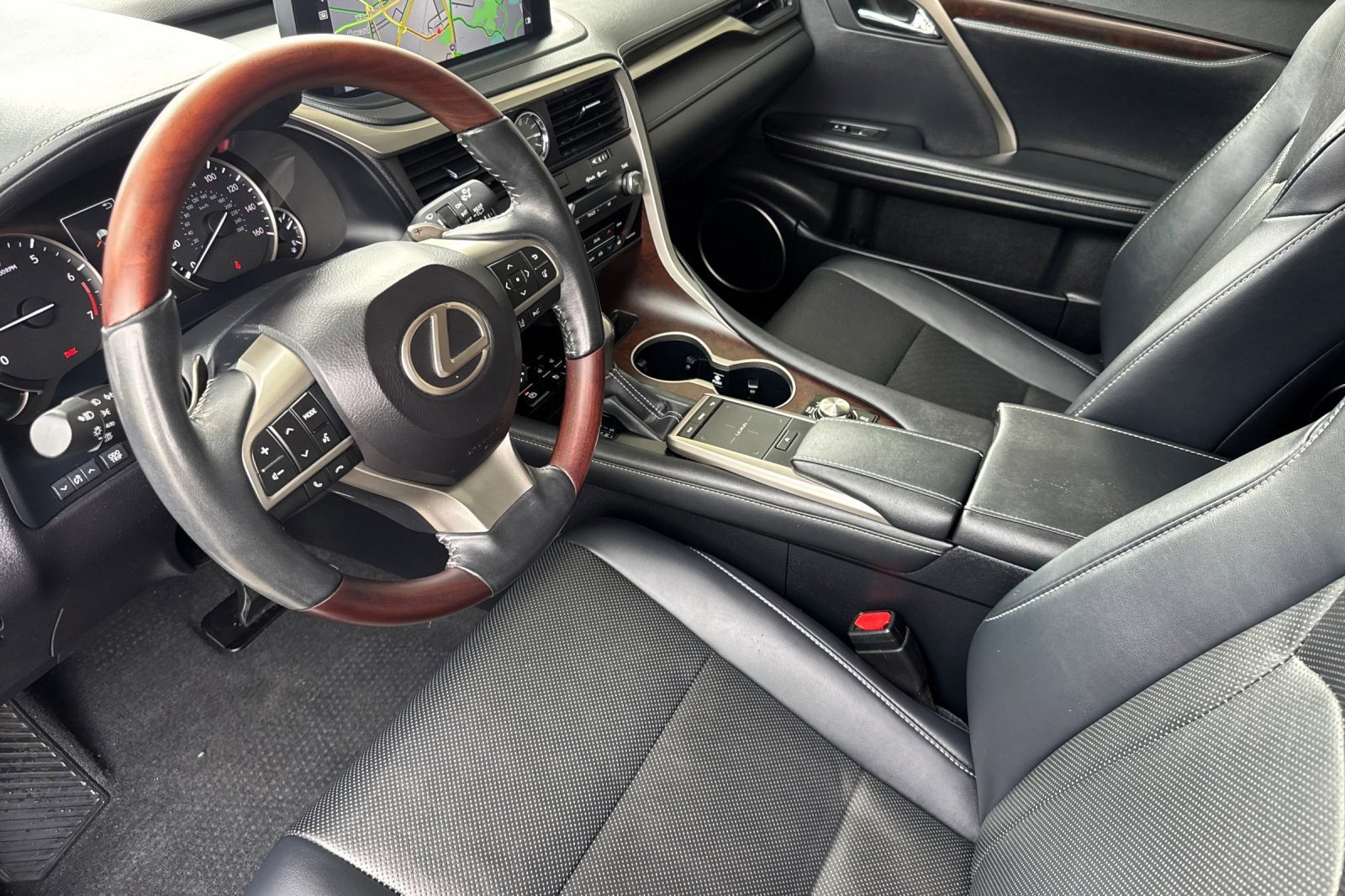 2021 Lexus RX 350 photo 4