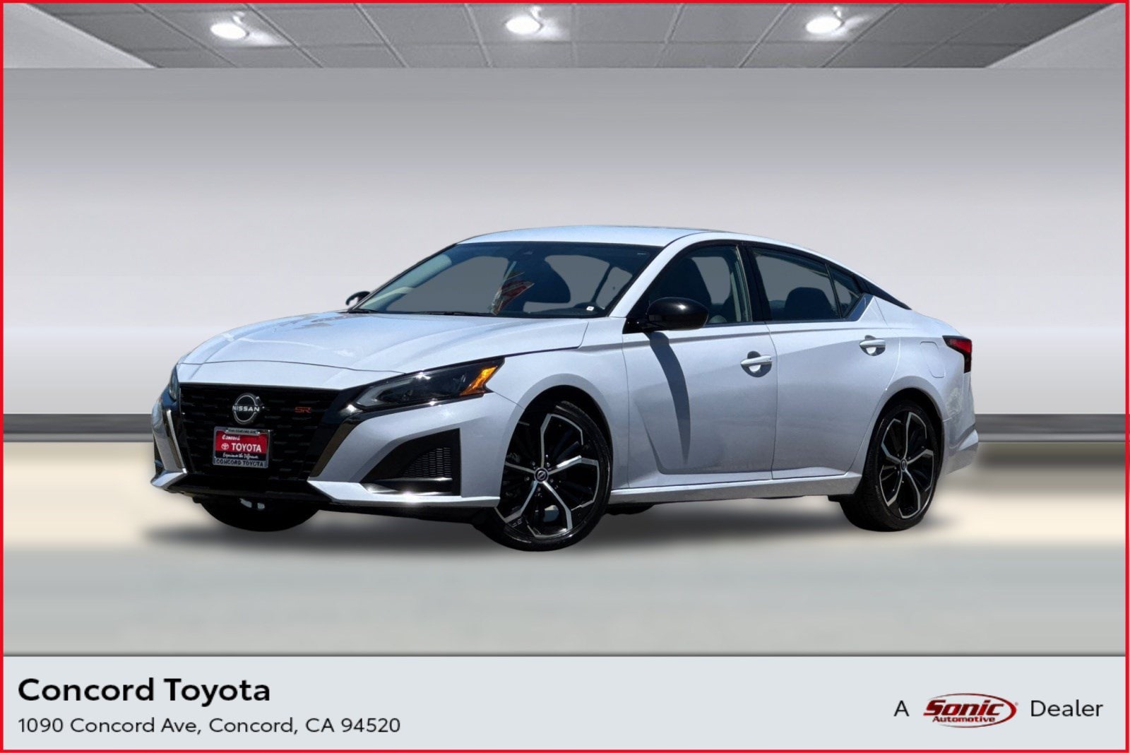 Altima 2.5 SR Sedan