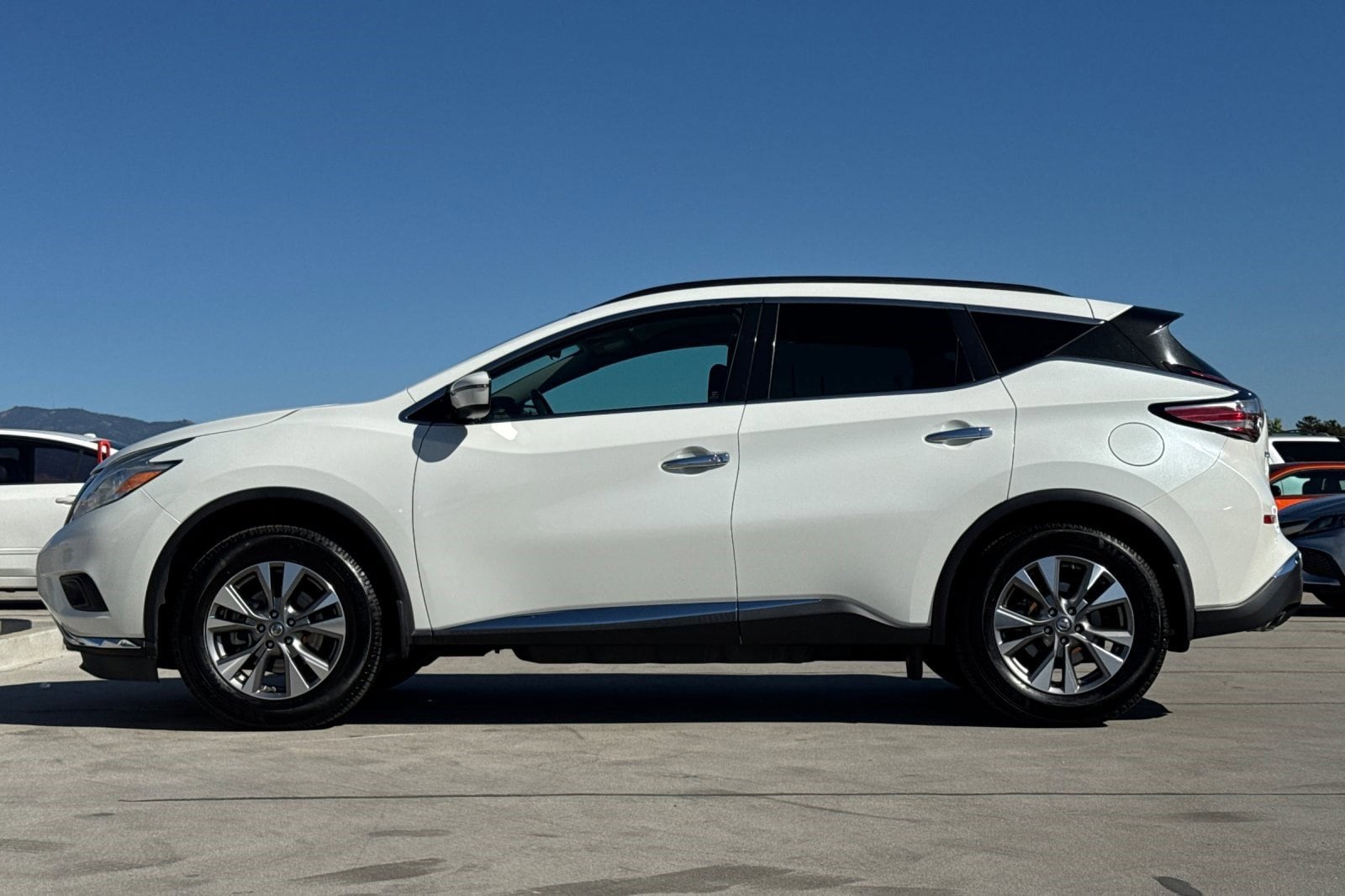 Used 2016 Nissan Murano SV with VIN 5N1AZ2MH9GN139655 for sale in Concord, CA