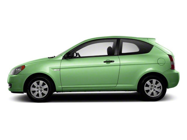 2010 Hyundai Accent GS photo 6