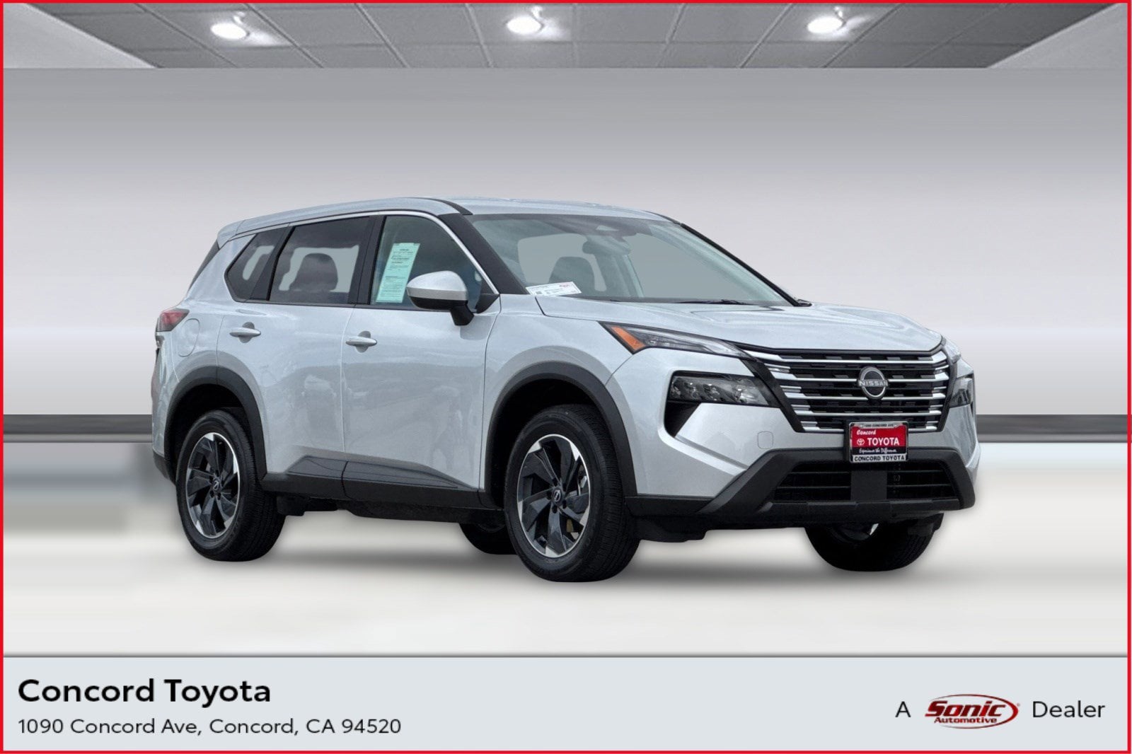 2025 Nissan Rogue SV FWD's photo