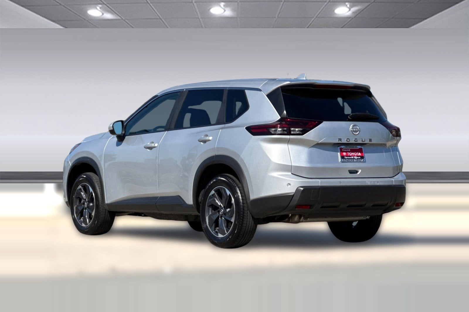 2025 Nissan Rogue SV photo 6