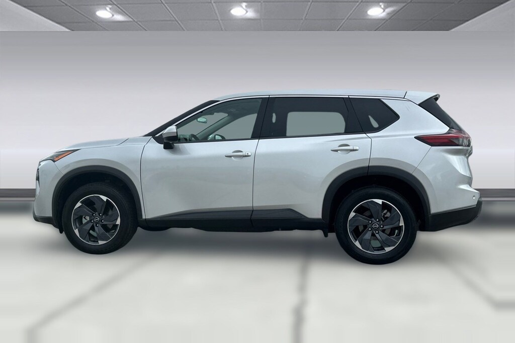 Used 2025 Nissan Rogue SV SUV