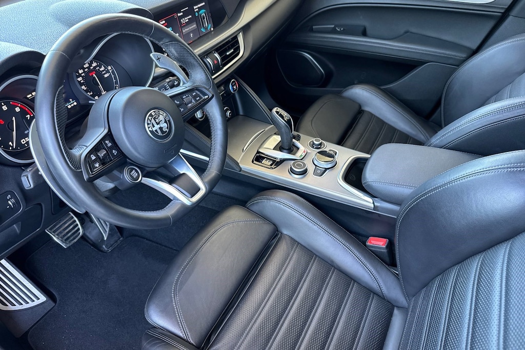 Used 2021 Alfa Romeo Stelvio Ti Sport SUV