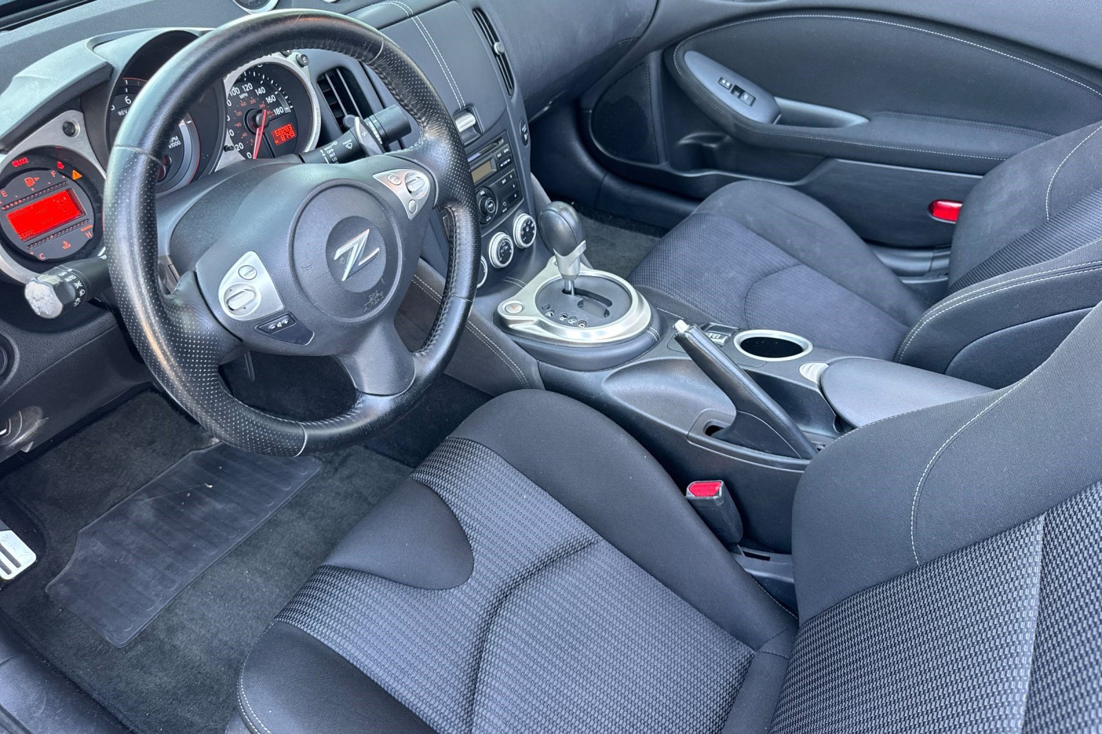370Z 370Z (2dr Roadster Auto) Convertible