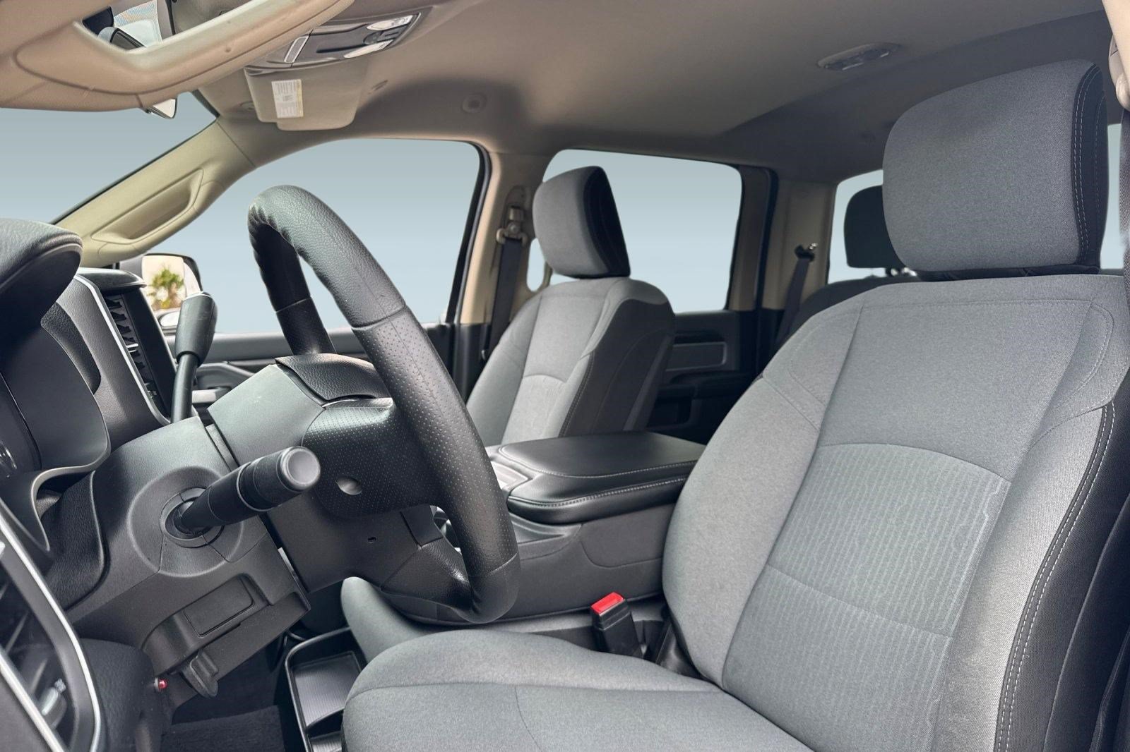 2019 Ram 3500 Big Horn Truck Crew Cab
