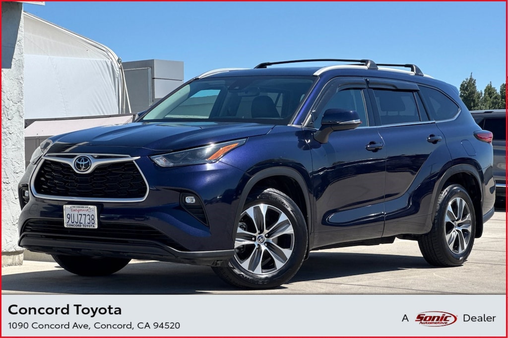 Used 2022 Toyota Highlander XLE SUV