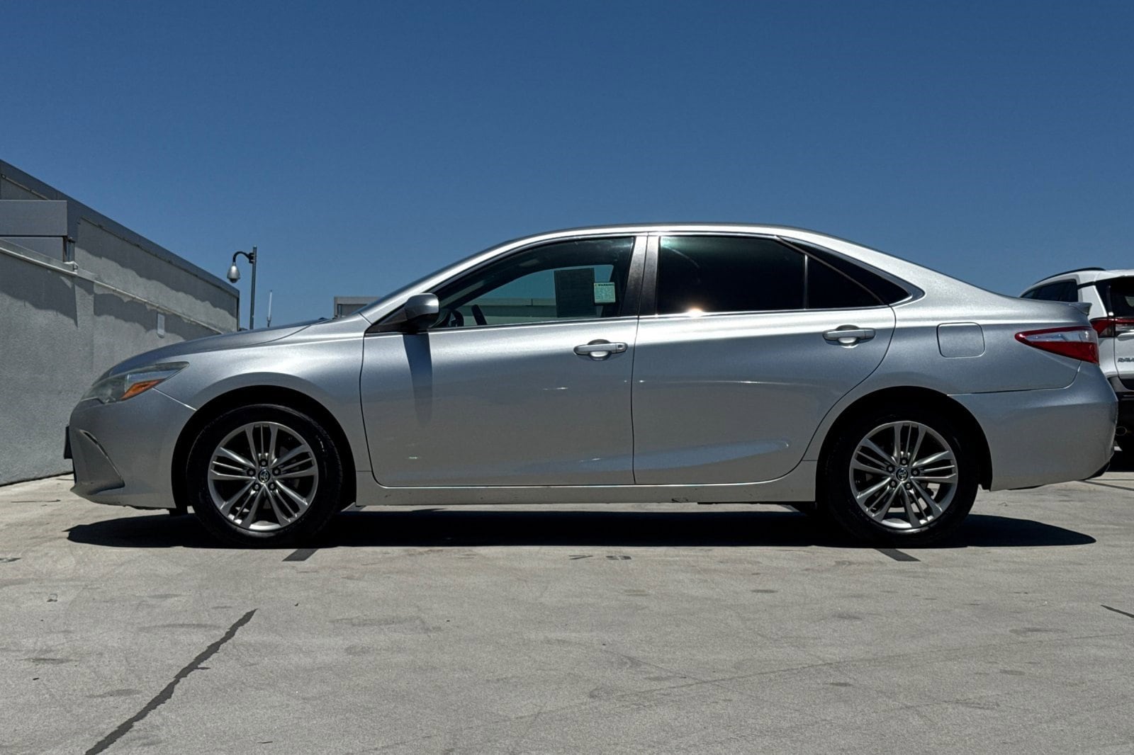 Used 2015 Toyota Camry SE with VIN 4T1BF1FK0FU921184 for sale in Concord, CA