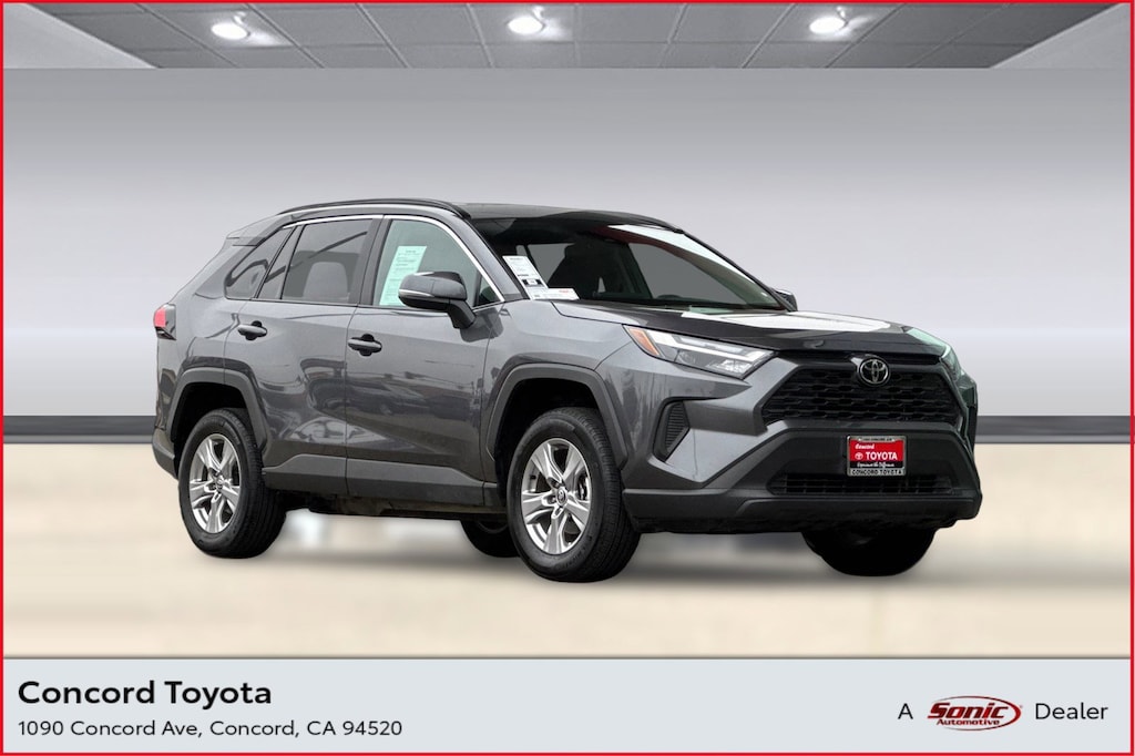 Used 2025 Toyota RAV4 XLE SUV