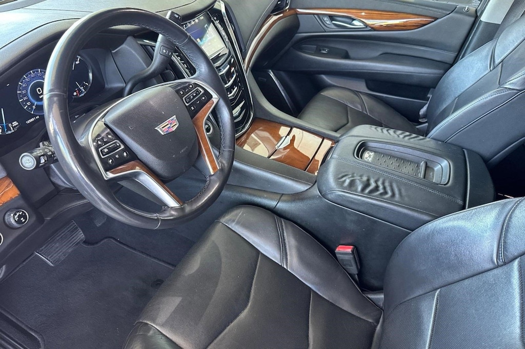 Used 2017 CADILLAC Escalade Premium Luxury SUV