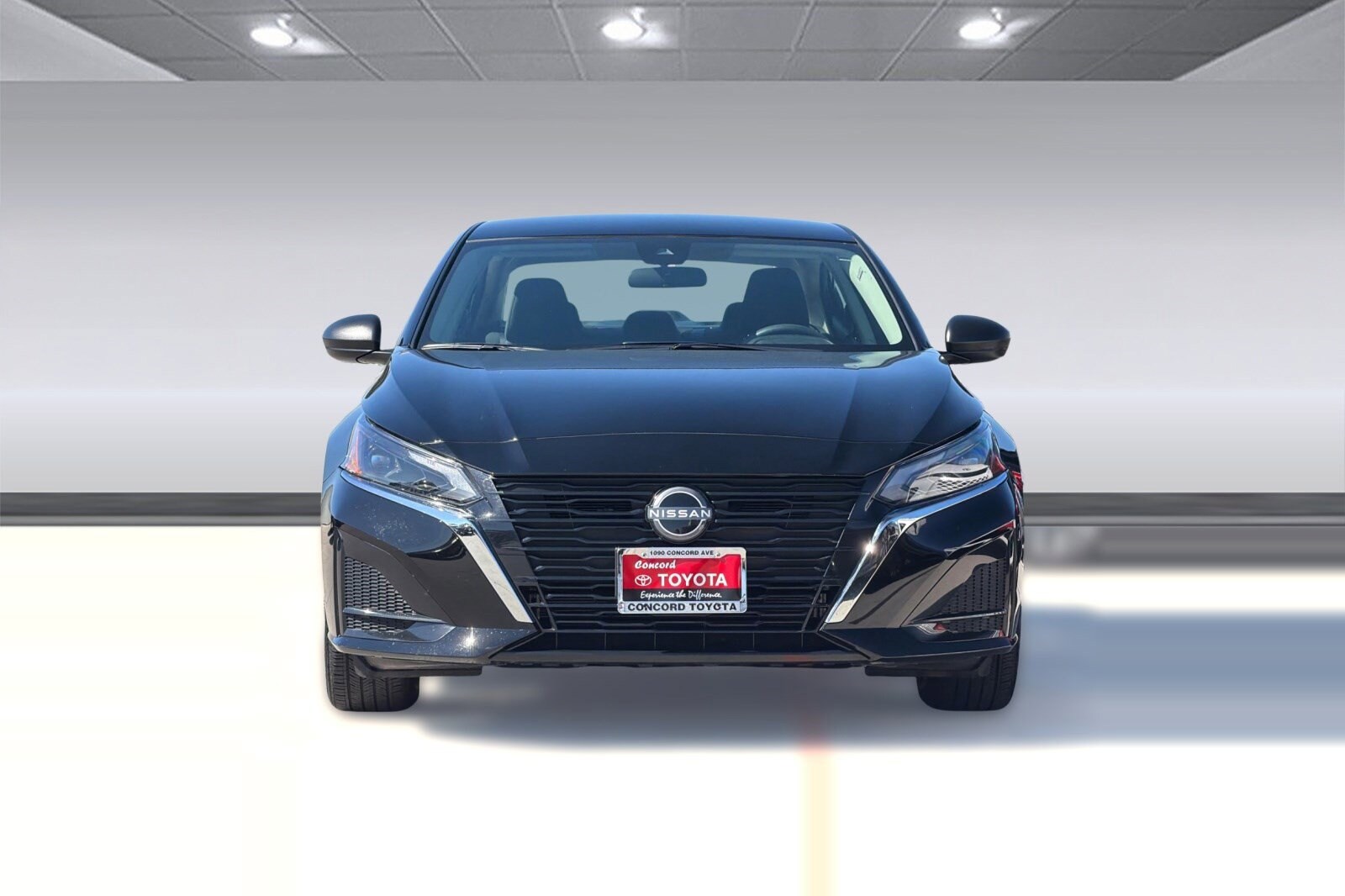 2025 Nissan Altima SV photo 4