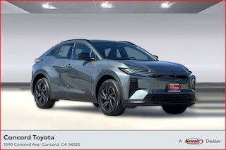 New 2026 Toyota C-HR SE SE AWD All-Wheel Drive